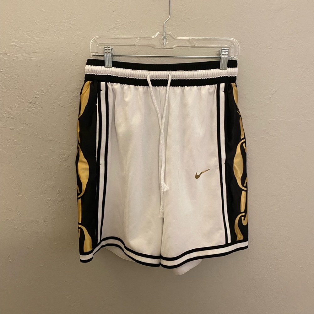 Men’s Nike shorts